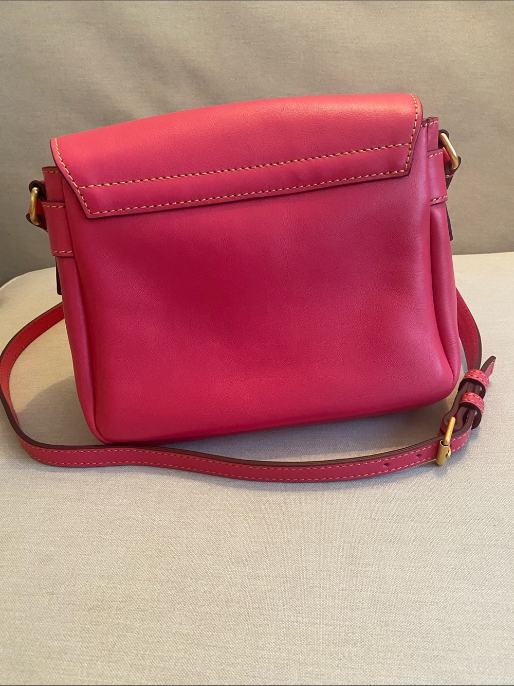 Dooney & Bourke Florentine Leather Flap Crossbody Fuchsia in pristine condition - Picture 9 of 16